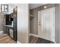 405, 505 19 Avenue SW - photo 3