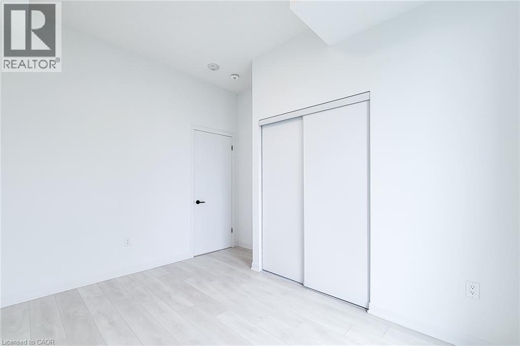 4878 Powers Common — photo 24