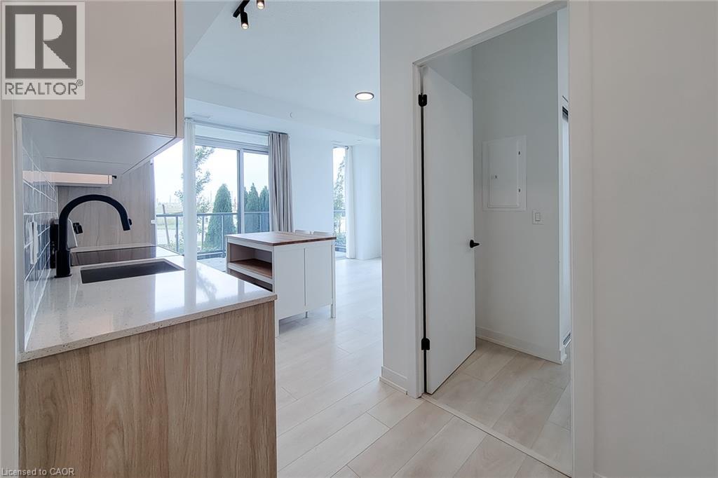 4878 Powers Common — photo 21