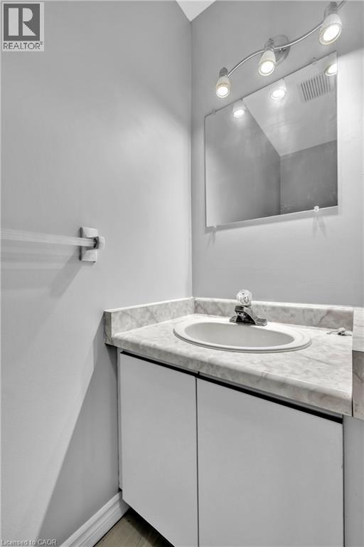 1135 Nellis Street — photo 12