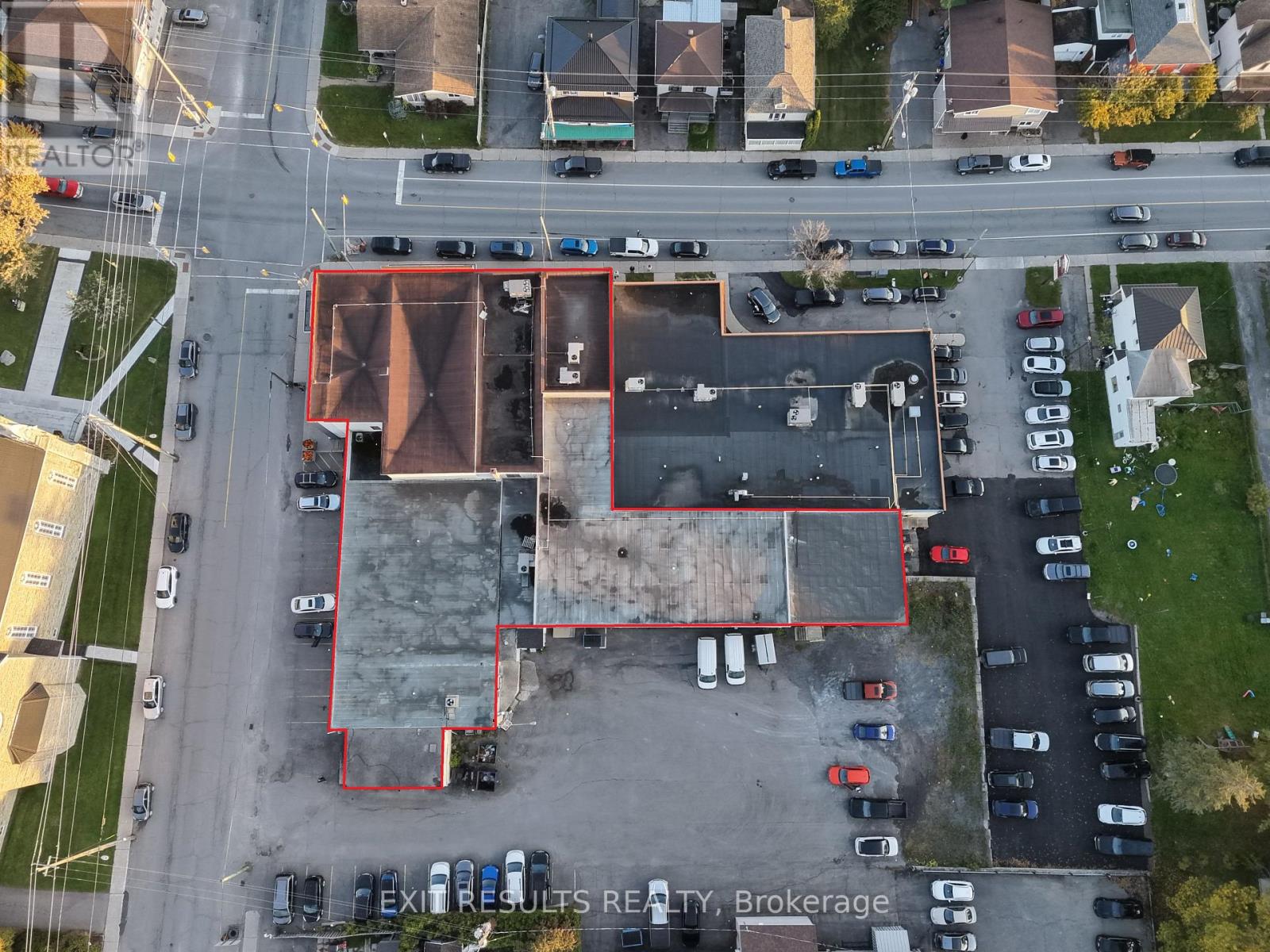 1027 Notre Dame Street — photo 4