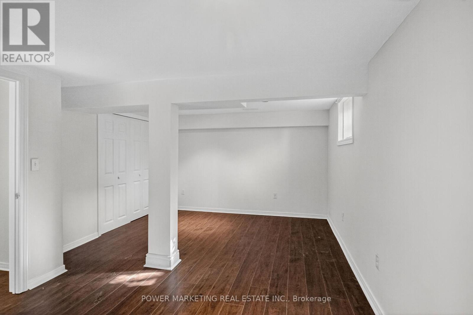 528 Mutual Street — photo 29
