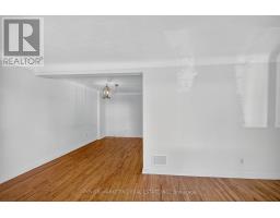 528 Mutual Street, Ottawa, ON K1K1C6 Photo 8