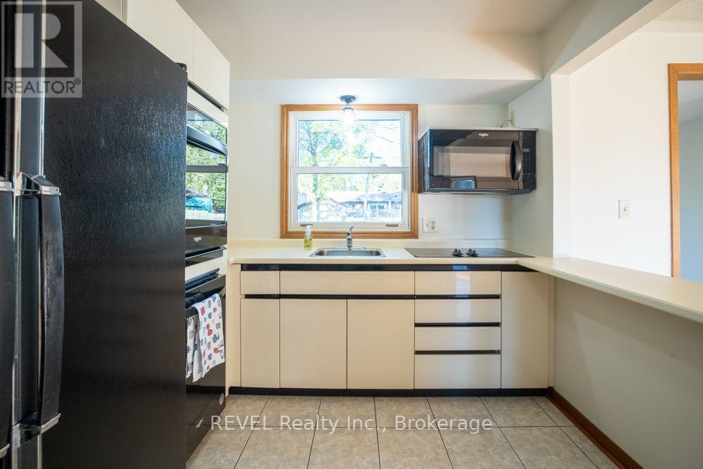 783 DAYTONA DRIVE - Image 13