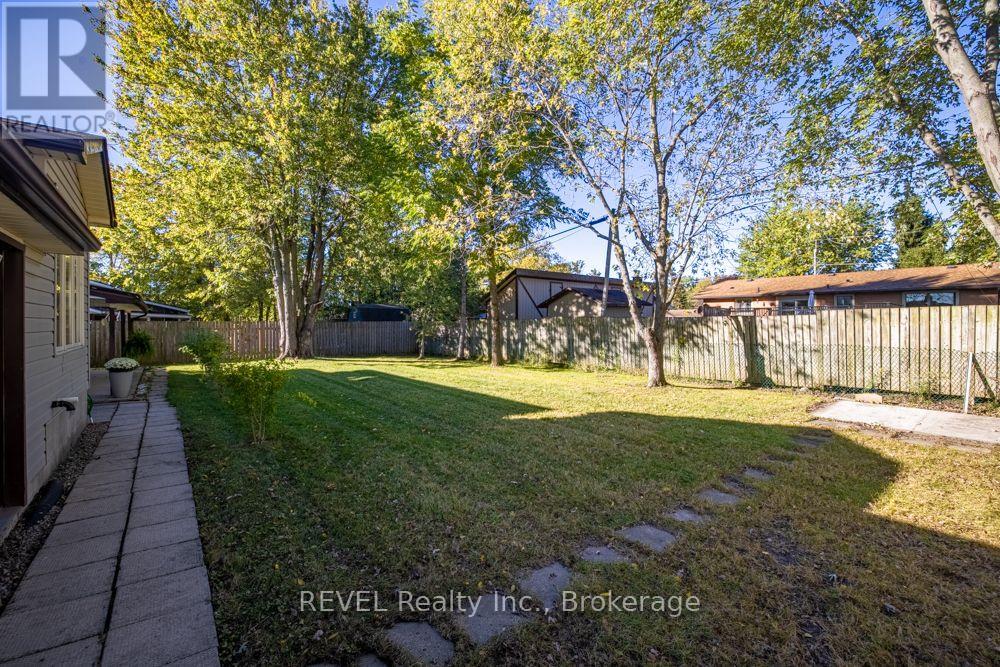 783 DAYTONA DRIVE - Image 28
