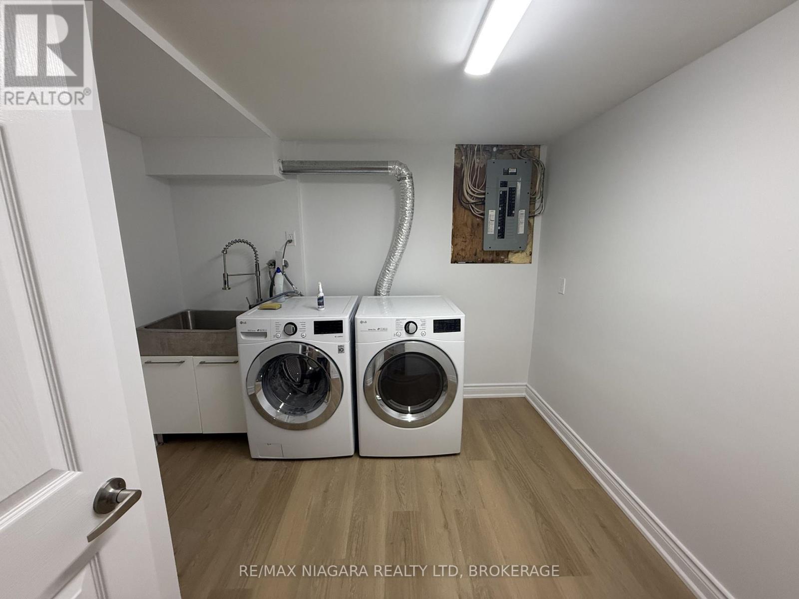 80 Pearce Avenue — photo 16