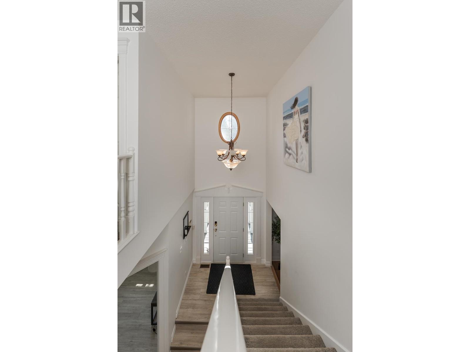 6743 VALLEYVIEW DRIVE - 22