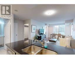 1507 - 18 Parkview Avenue, Toronto, ON M2N7H7 Photo 10