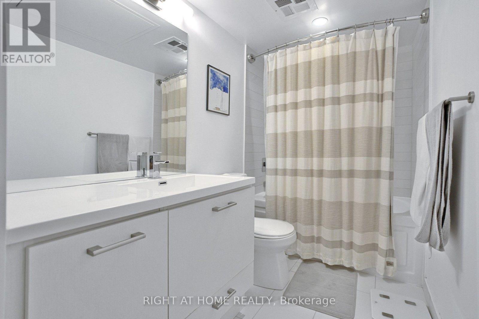 87 Peter Street — photo 25