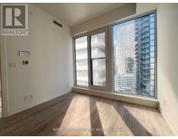 2507 - 55 Mercer Street, Toronto, ON M5V0W4 Photo 8