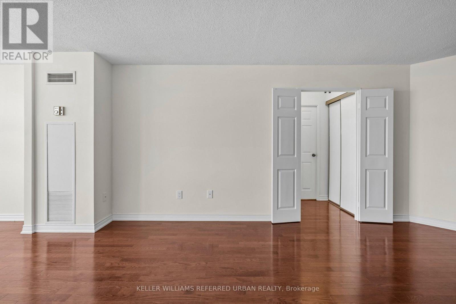 2107- 55 Skymark Drive, Toronto, ON photo 12