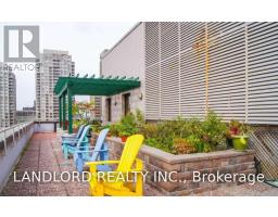 703 - 555 Yonge Street, Toronto, ON M4Y3A6 Photo 18