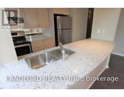 703 - 555 Yonge Street, Toronto, ON M4Y3A6 Photo 7