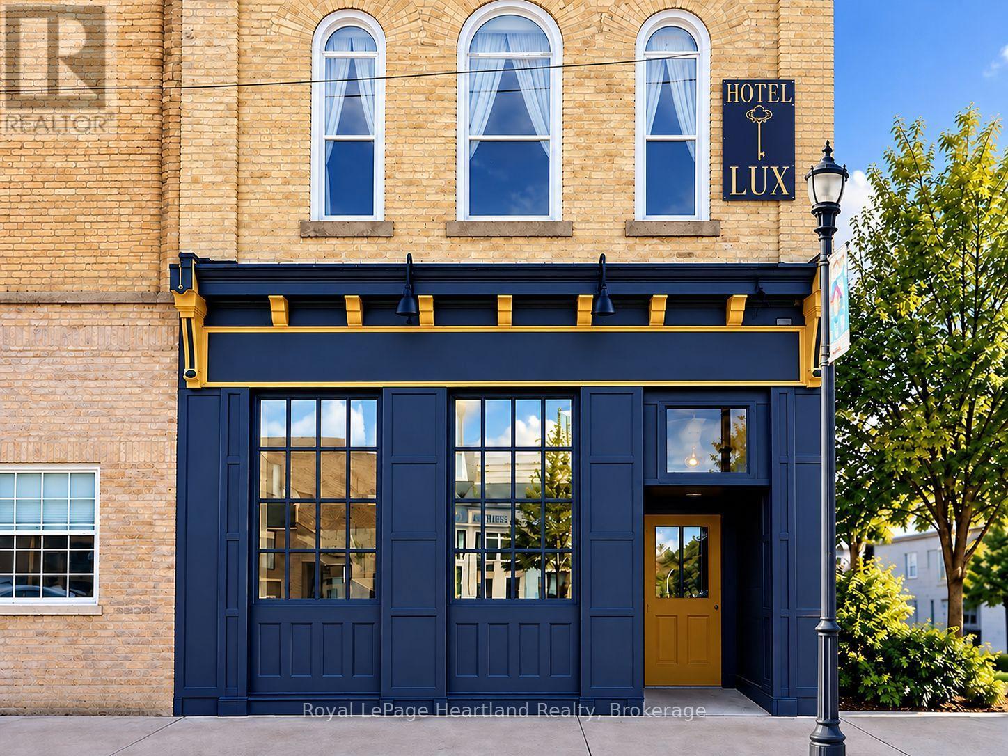 413 Queen Street