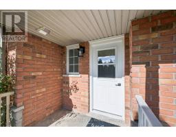 Kitchen - 541 Victoria Road N, Guelph, ON N1E7M3 Photo 6
