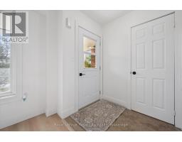 Living room - 541 Victoria Road N, Guelph, ON N1E7M3 Photo 7