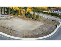 Primary bedroom of 4988 HEADLANDS HEIGHTS · Prince George, BC