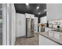 19230 Fairway Drive Drive, Surrey, BC V3S5M8 Photo 12
