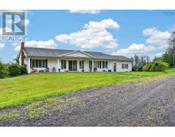 Kitchen - 2489 Coxheath Road, Coxheath, NS B1L1A5 Photo 7
