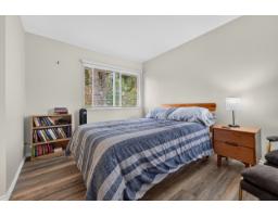 19230 Fairway Drive Drive, Surrey, BC V3S5M8 Photo 18