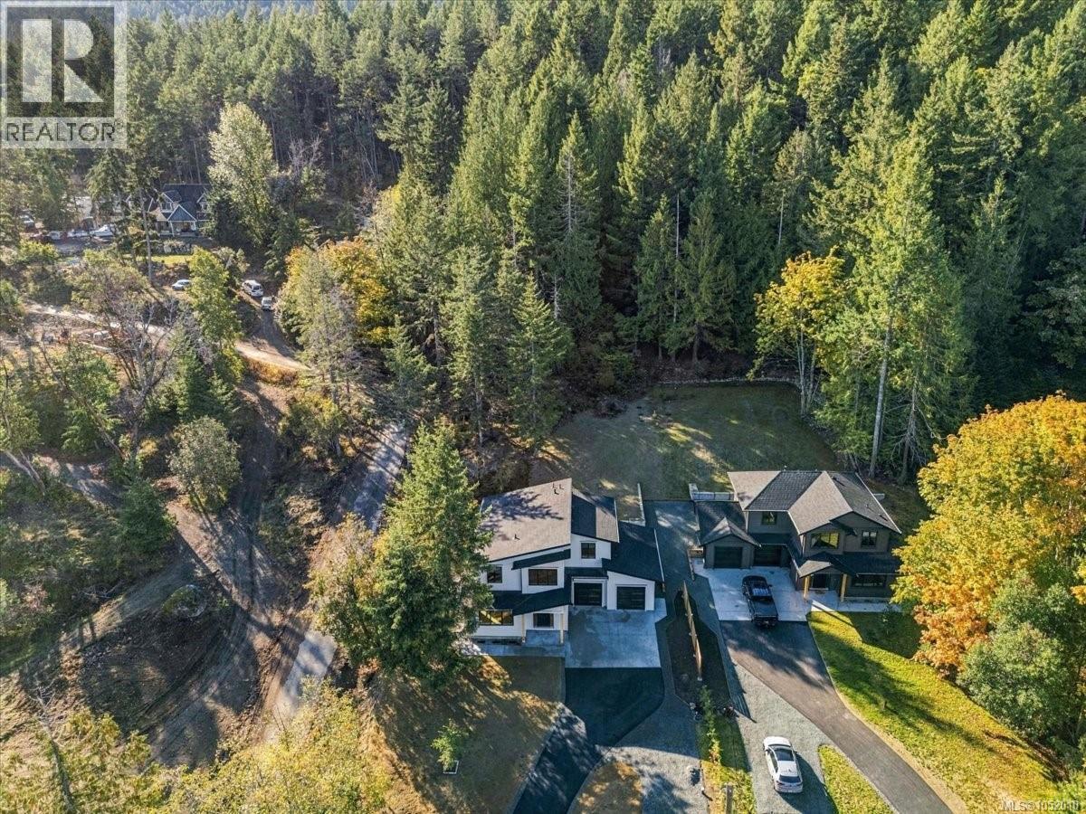 8015 Ridge Rd - 42