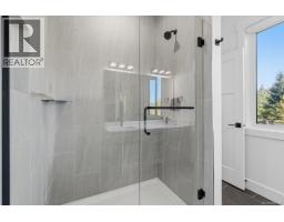 8015 Ridge Rd, Lantzville, BC V0R2H0 Photo 36
