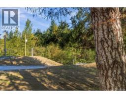 8015 Ridge Rd, Lantzville, BC V0R2H0 Photo 45