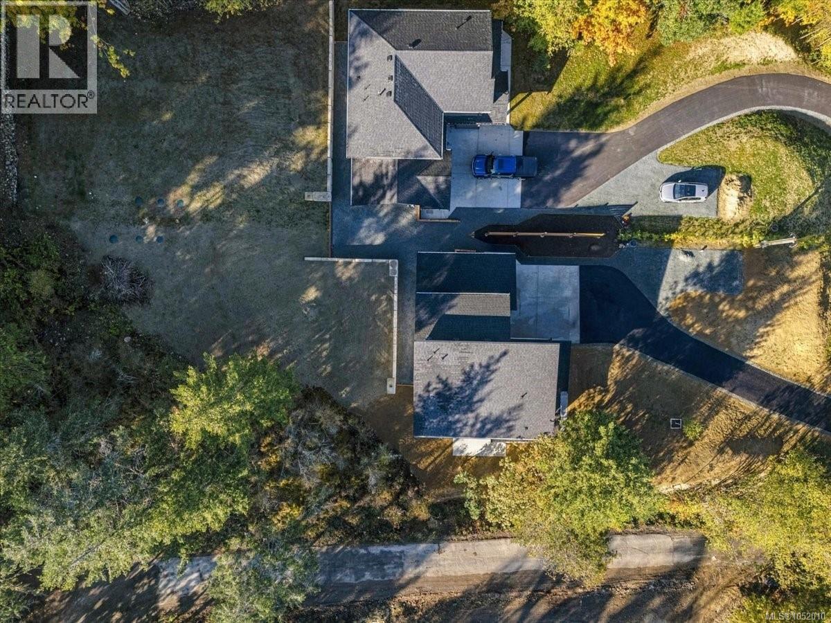 8015 Ridge Rd - 50