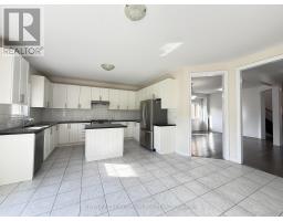 Bedroom 4 - 47 Mynden Way, Newmarket, ON L3X3A8 Photo 9