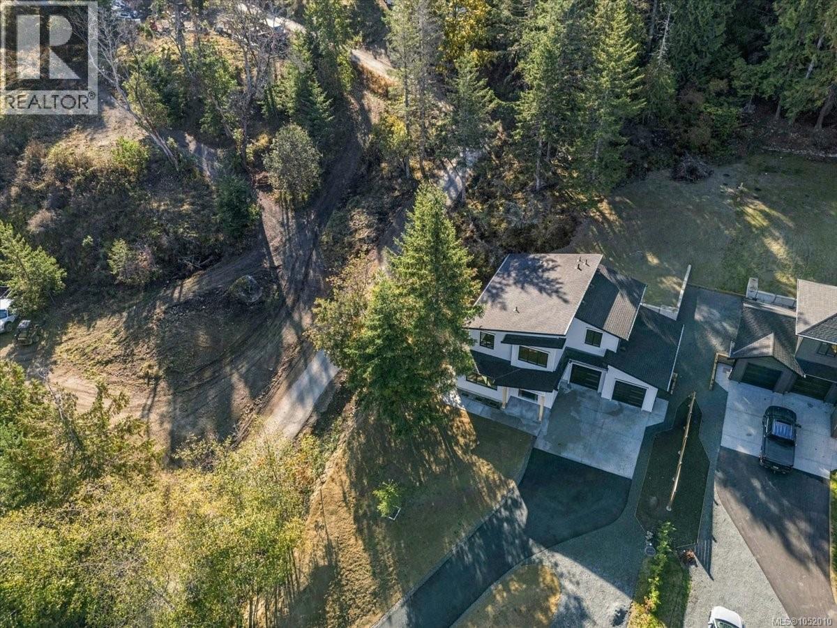 8015 Ridge Rd - 47