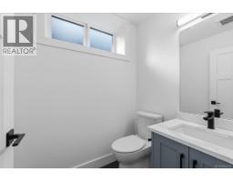 8015 Ridge Rd, Lantzville, BC V0R2H0 Photo 21