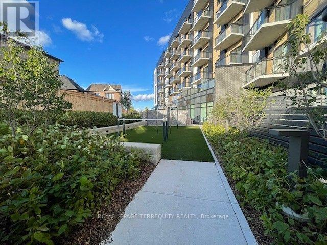 3008 William Cutmore Boulevard — photo 37