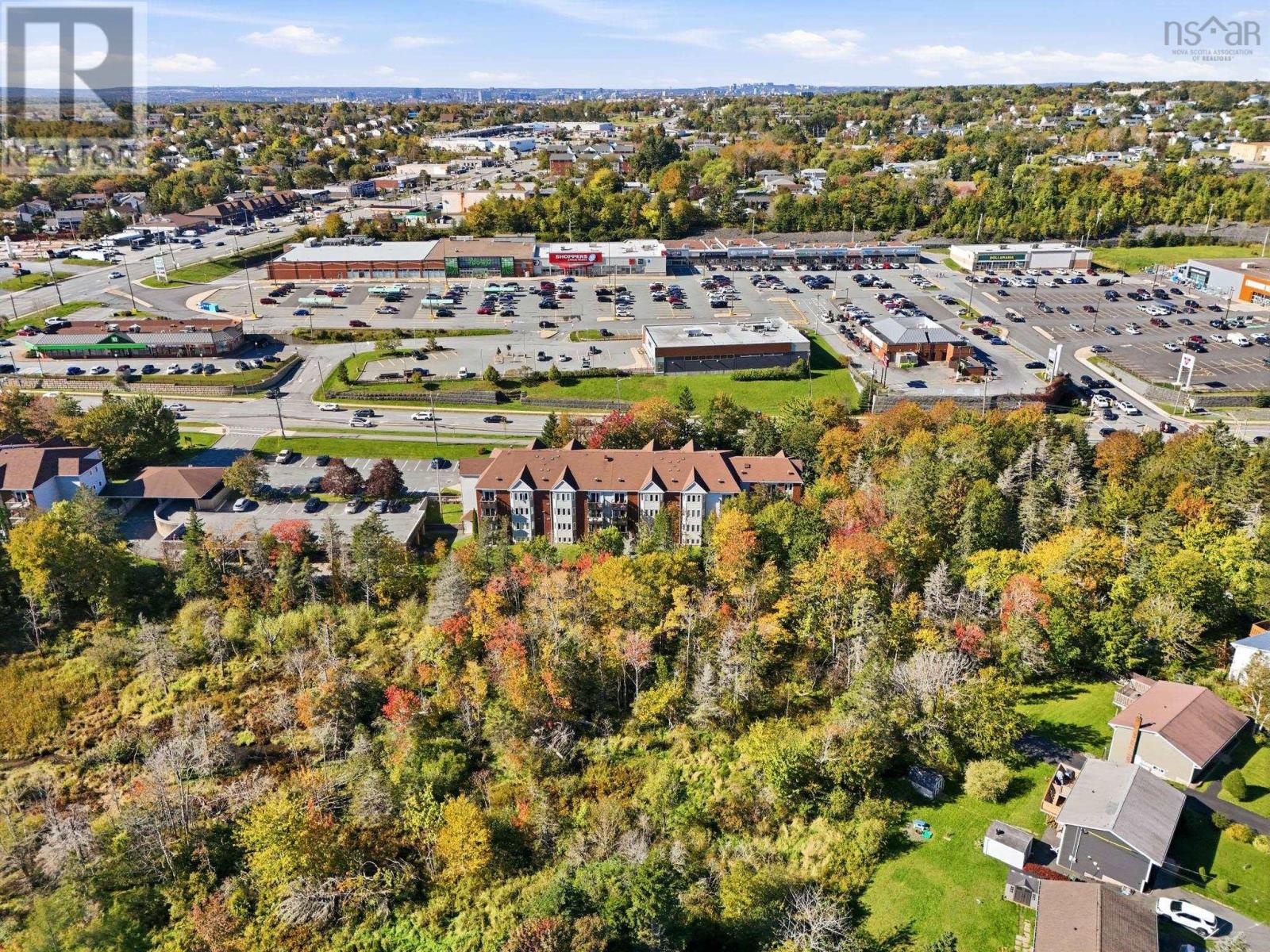 Property 33 of 37 of 137 9 Forest Hills Parkway