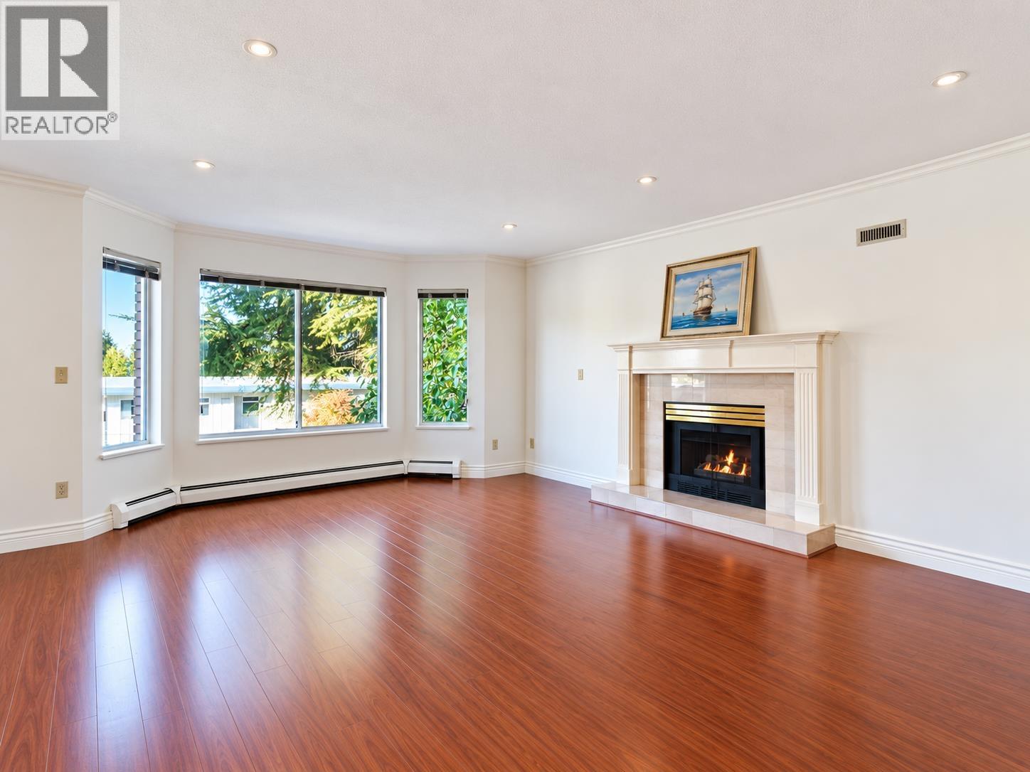 Photo of 963 MERRITT STREET 6
