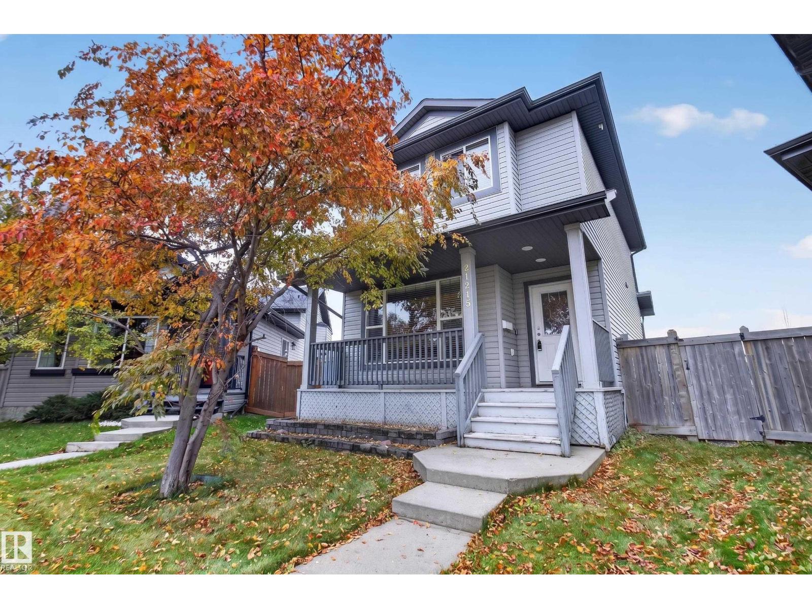 Photo of 21215 92 AV NW, Edmonton