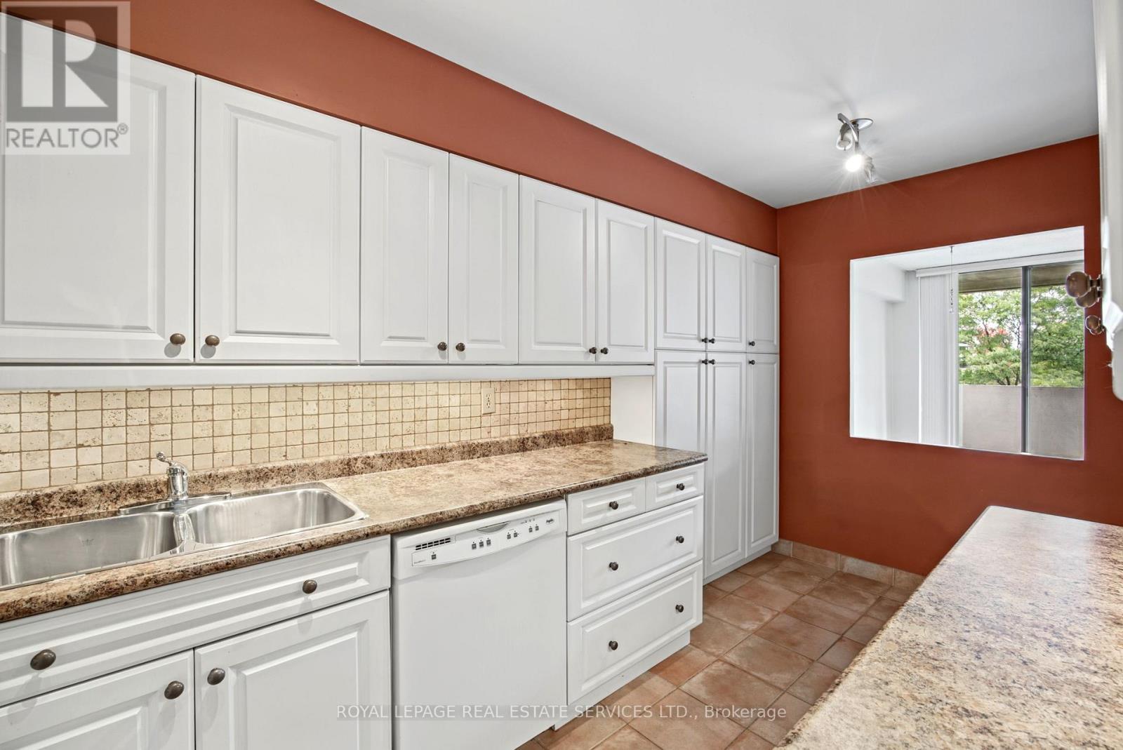 313- 40 BAIF Boulevard, Richmond Hill, ON photo 10
