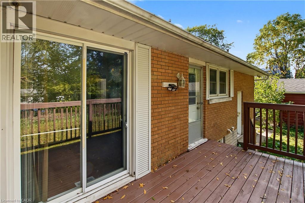 143 Elgin Crescent — photo 15