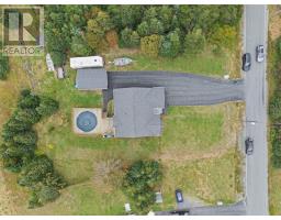 5 Red Cliff Road thumbnail 38