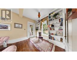 Dining room - 16 Blake Street, Barrie, ON L4M1J6 Photo 11