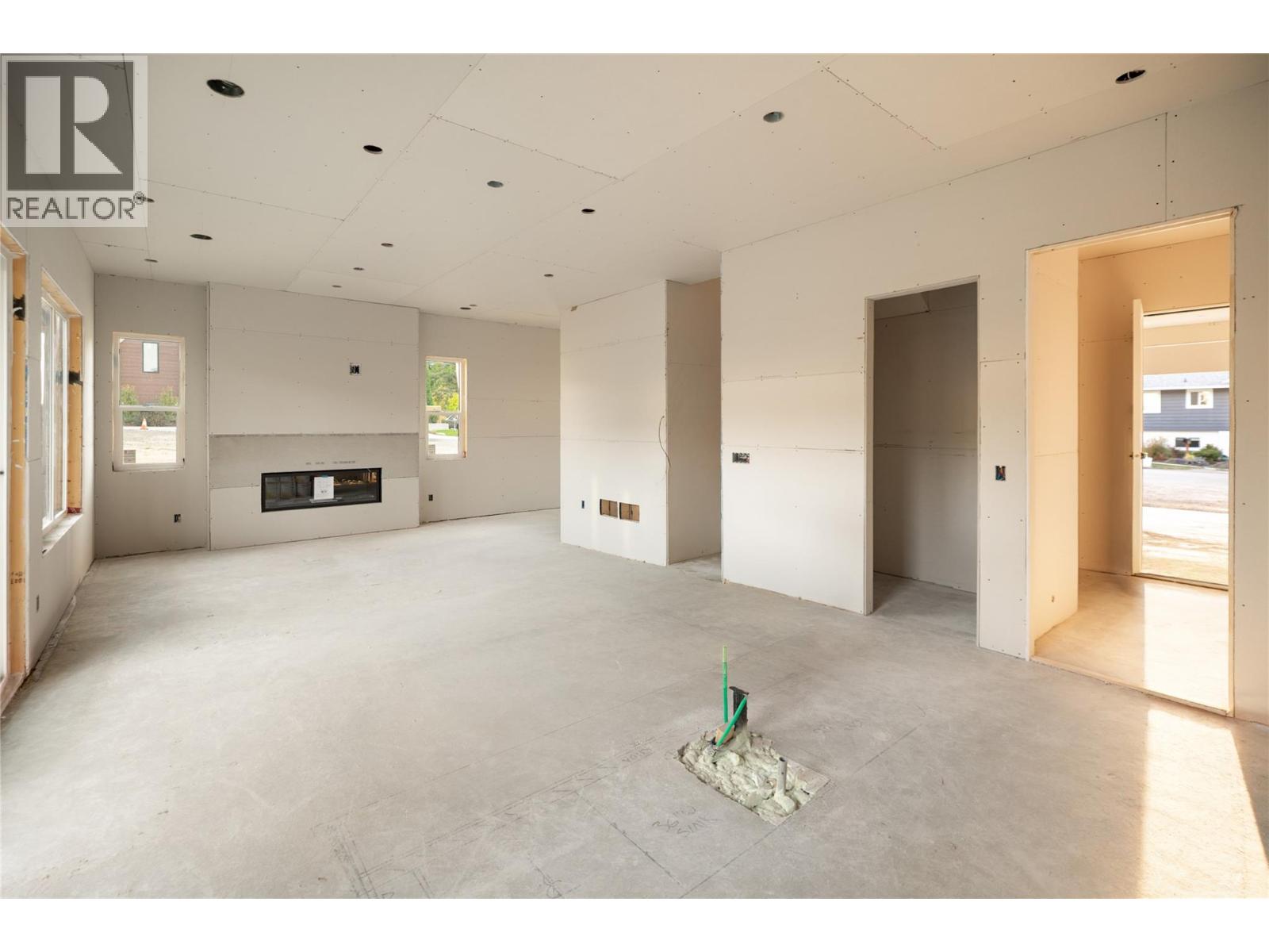 4609 Fordham Road, Kelowna