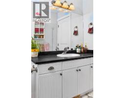 1760 Copperhead Drive Unit# 31, Kamloops, BC V1S2B4 Photo 28
