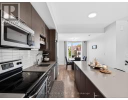 19 Stanley Greene Boulevard, Toronto, ON M3K0B1 Photo 6