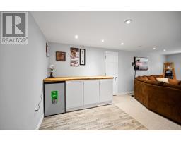 81 Nash Drive, Toronto, ON M3M2L6 Photo 16