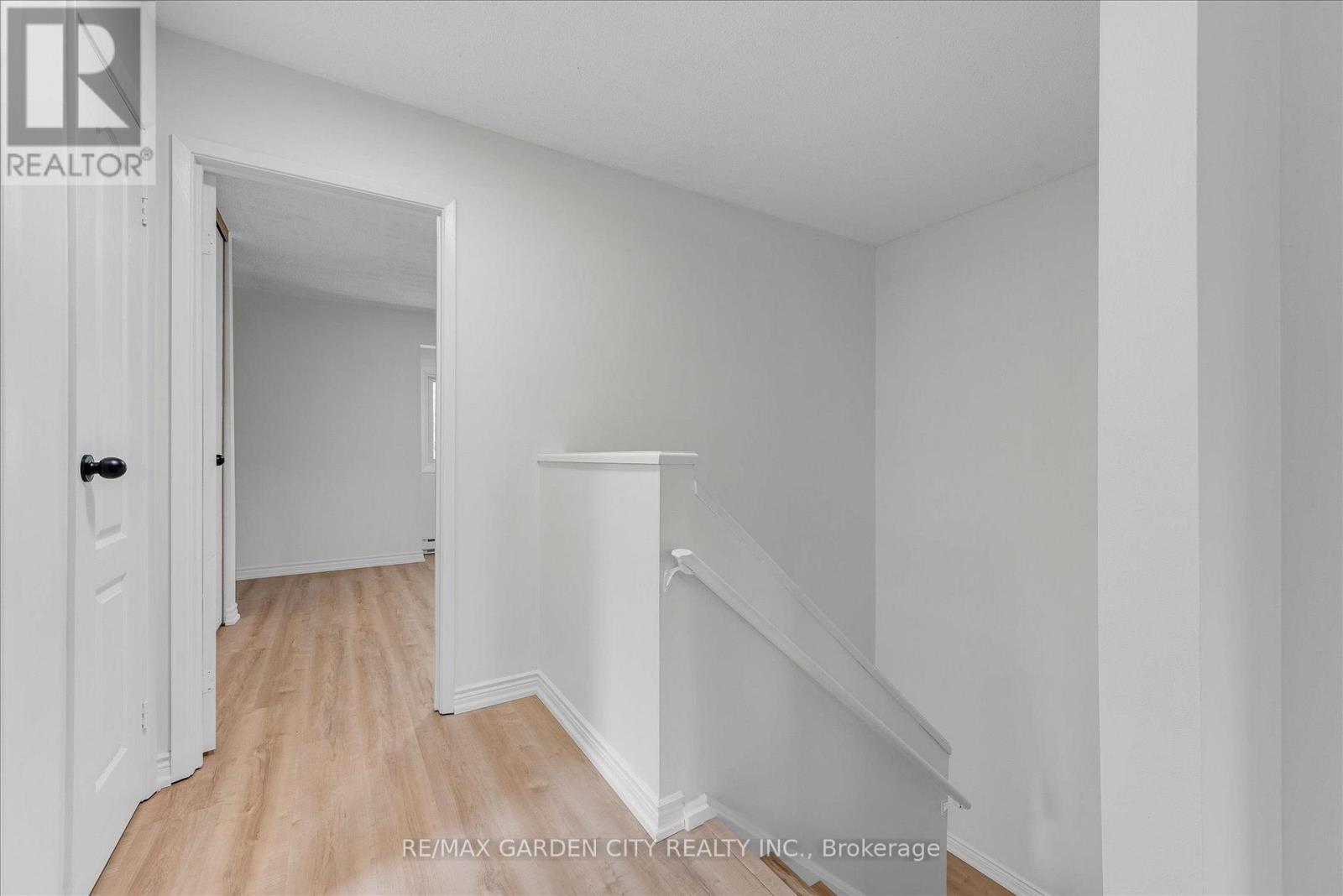82- 5045 Pinedale Avenue, Burlington, ON photo 12