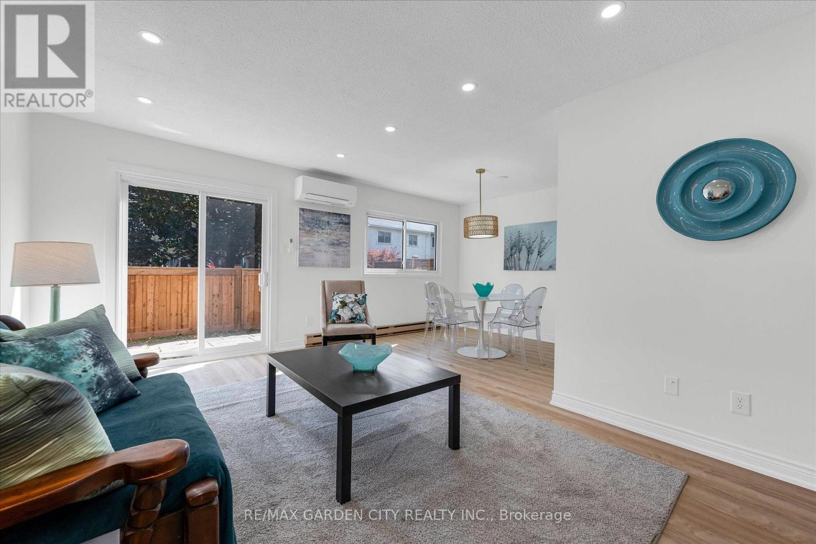 #82 5045 PINEDALE AVENUE - 7