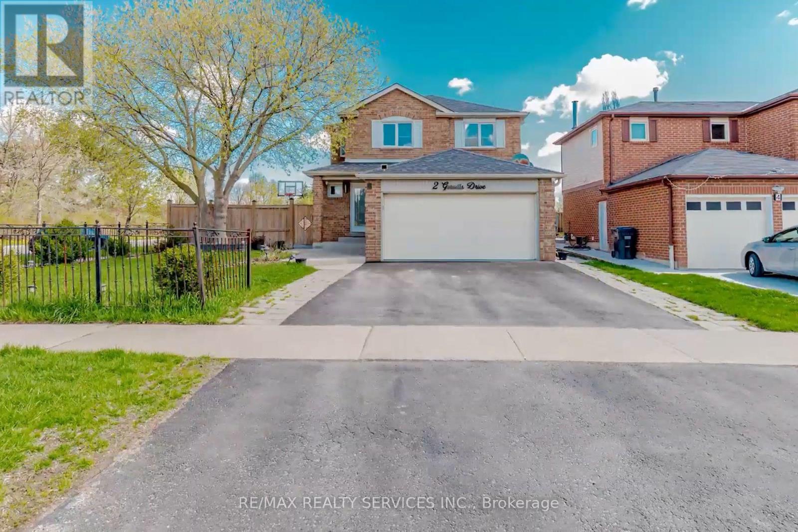 2 Gervais Drive