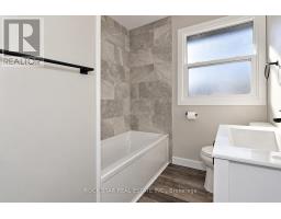 134 Oakside Street, London East, ON N5Y1E7 Photo 6