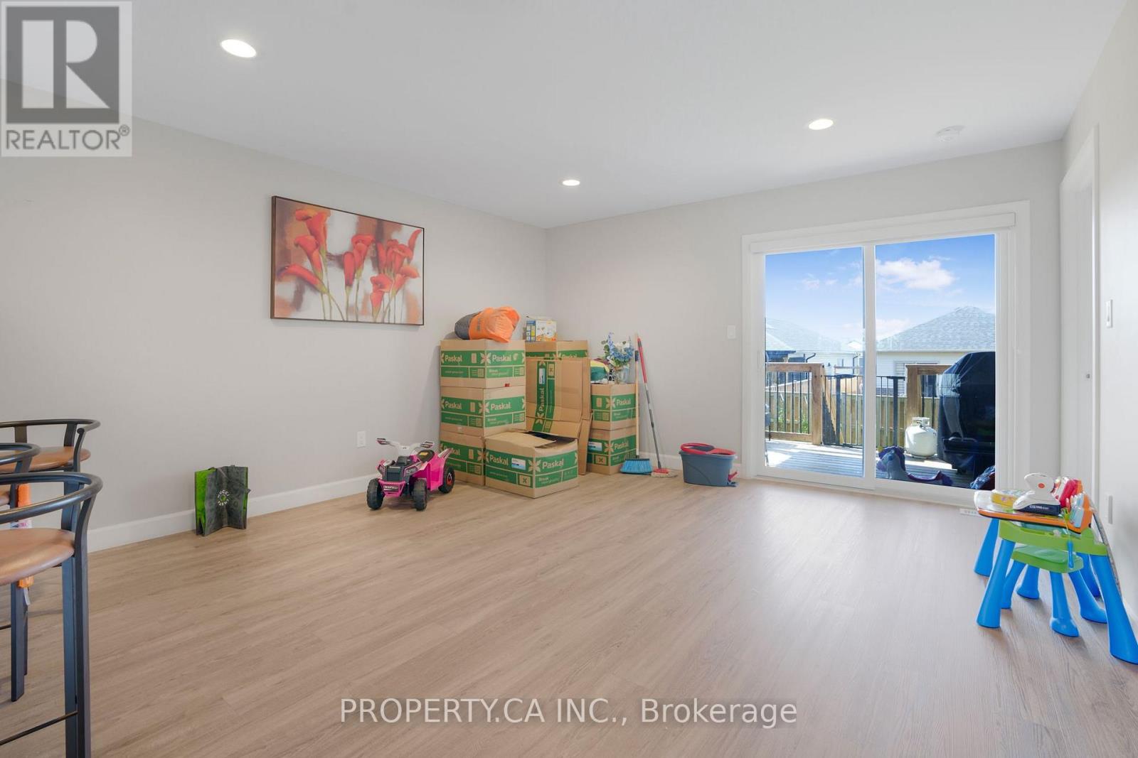 149 Howard Road — photo 10