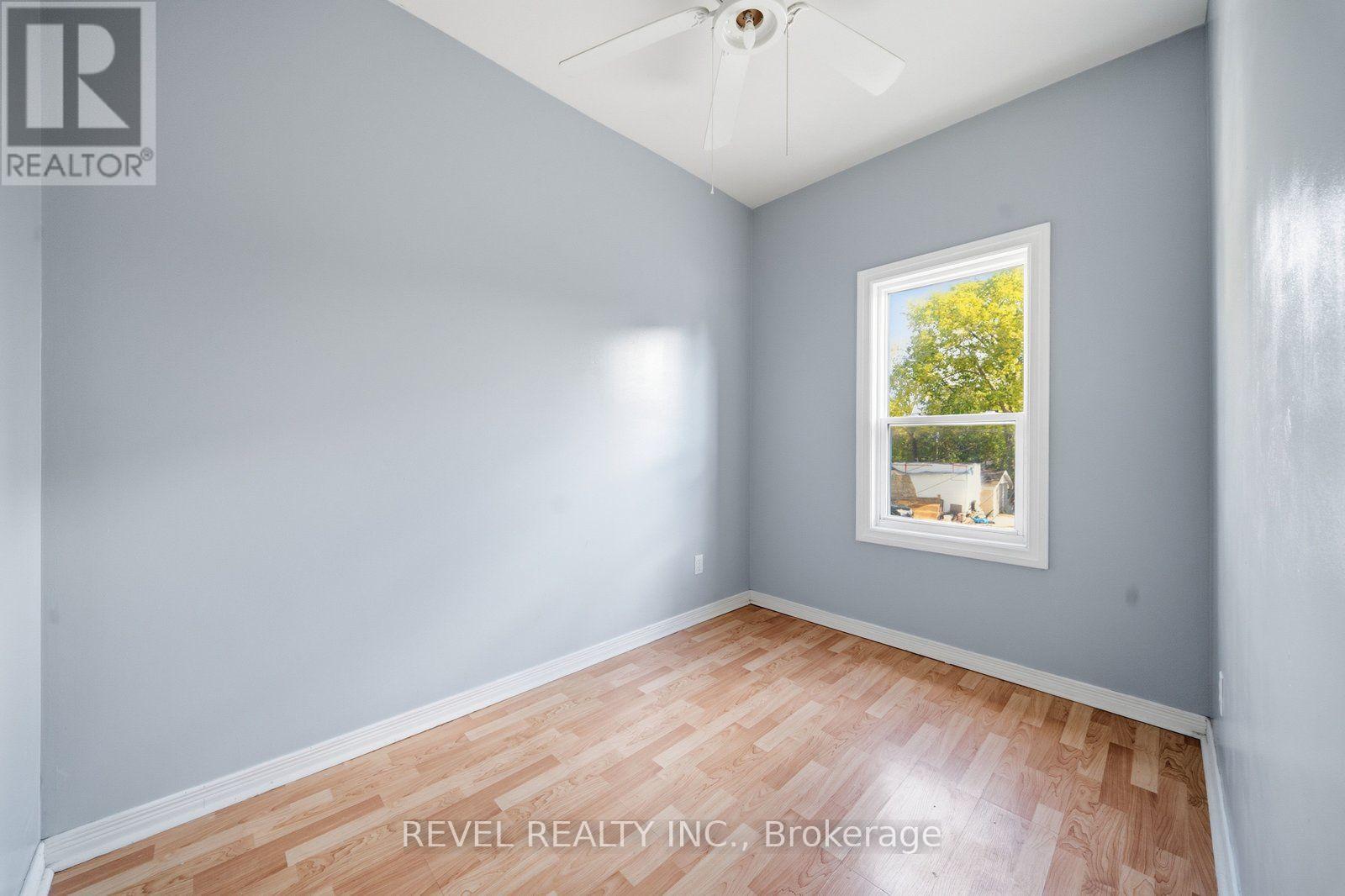 97 Queen Street, Brantford, ON photo 15