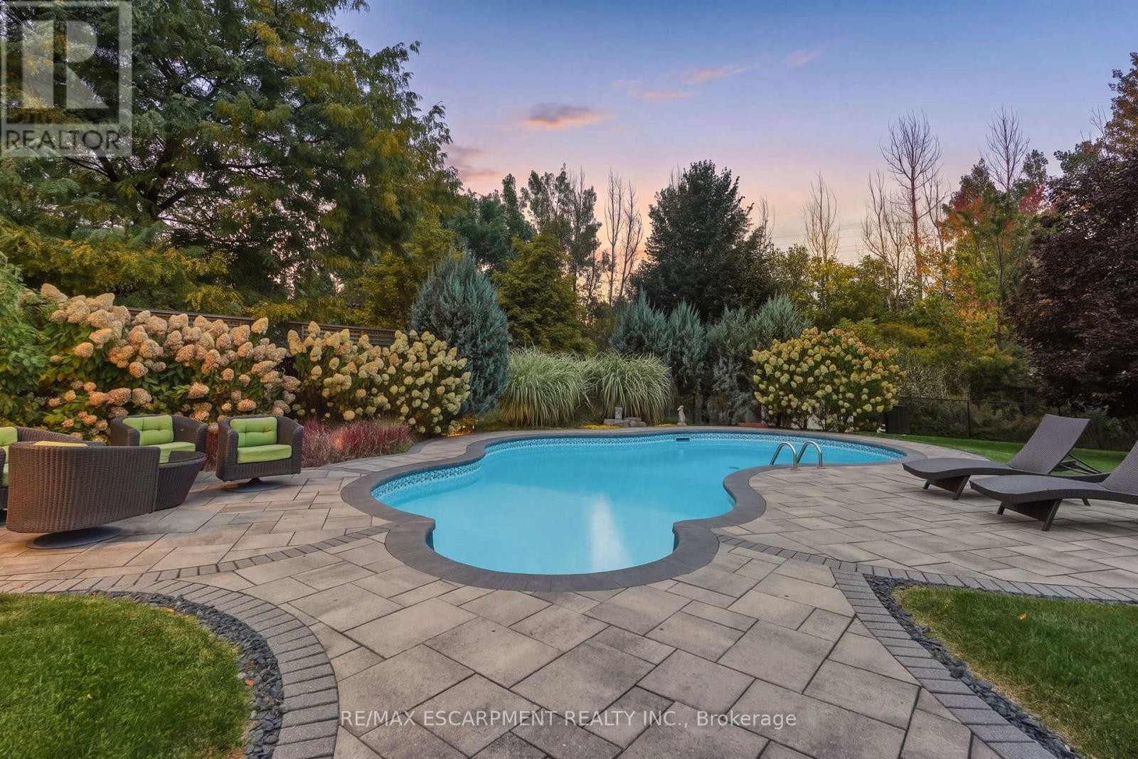 14 Gavin Drive, Hamilton, ON photo 39